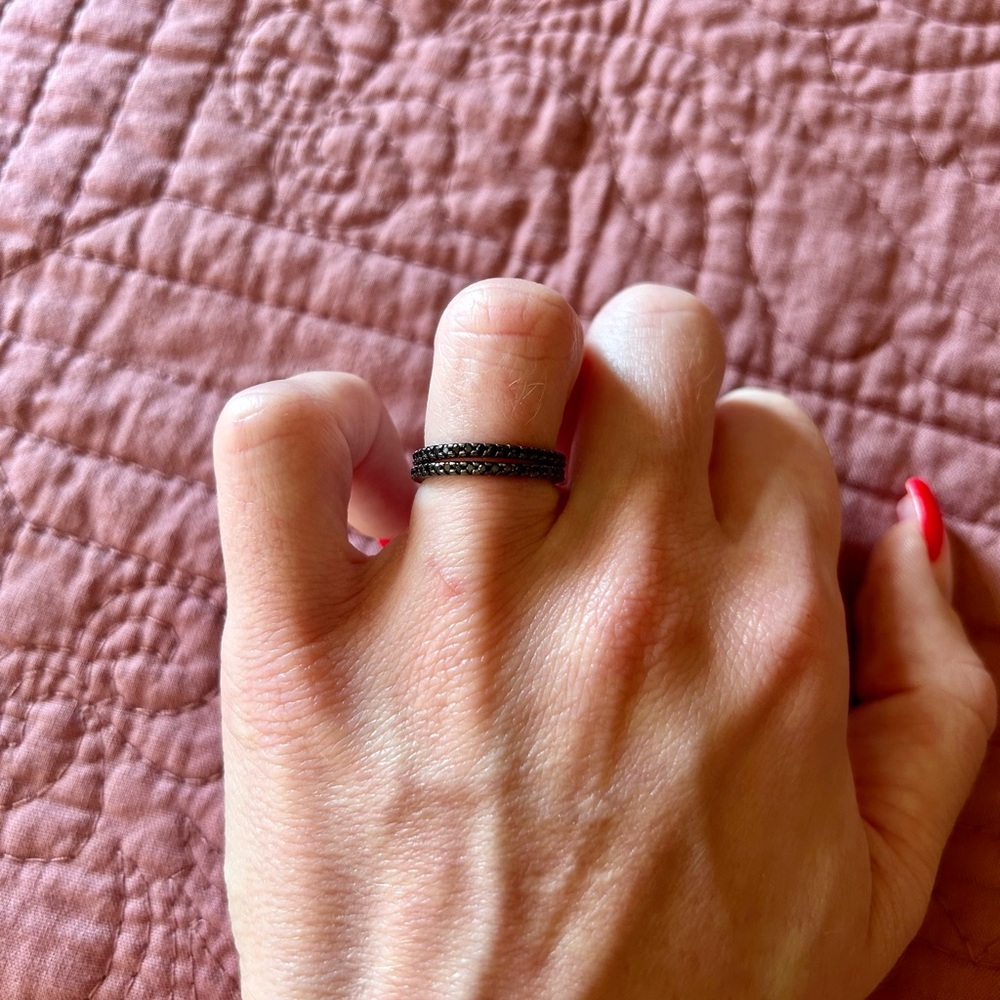Black Stacked Beaded Women's Ring - Picture 1 of 12